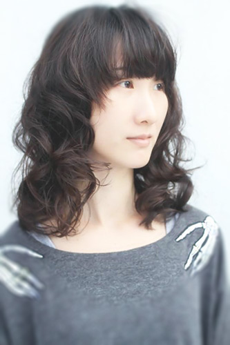 自然系典雅女孩