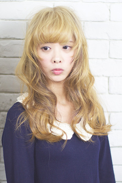 霧灰女孩的萌與個性