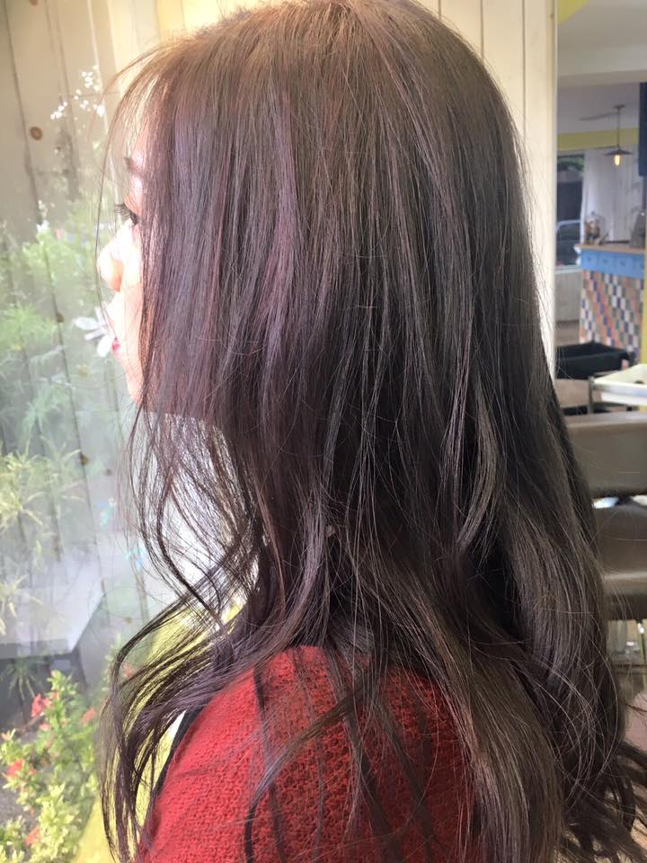 台中燙髮,台中染髮,台中剪髮,鐵灰色Mix典雅浪漫的紫色線條式挑染