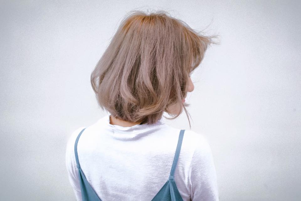 台中燙髮,台中染髮,台中剪髮,亞麻色拼接珠光灰