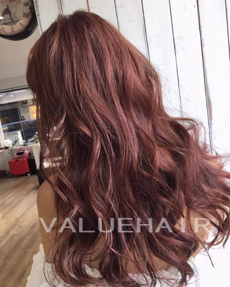 【台中染髮推薦】莓果粉髮色