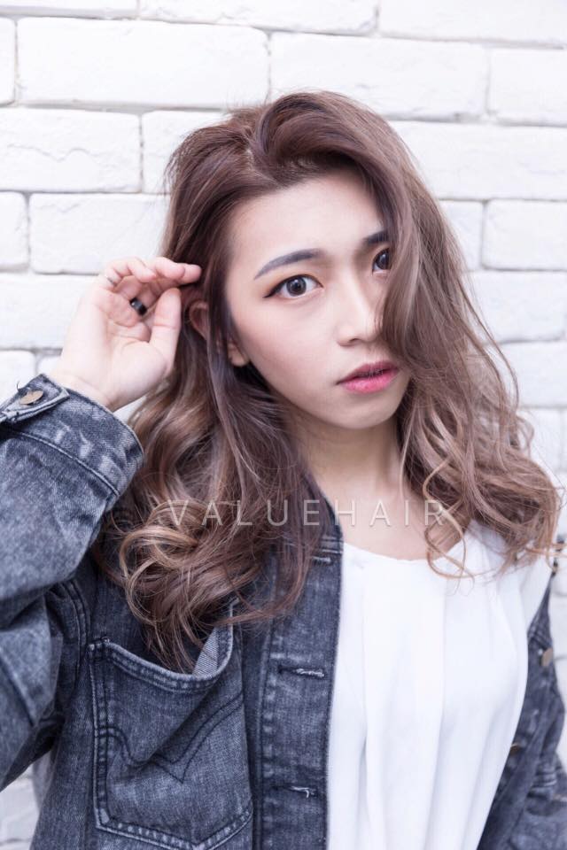 【台中染髮推薦】外國人風髮色balayage