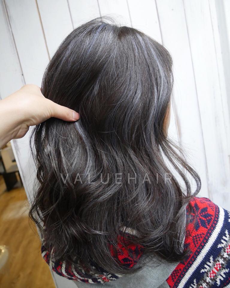 【台中染髮推薦】極光綠髮色