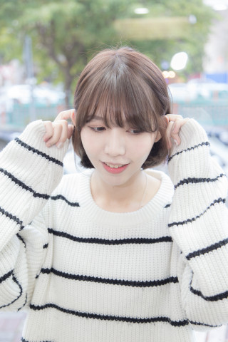 質木色調側顏短髮,台中染髮,台中剪髮,台中燙髮推薦