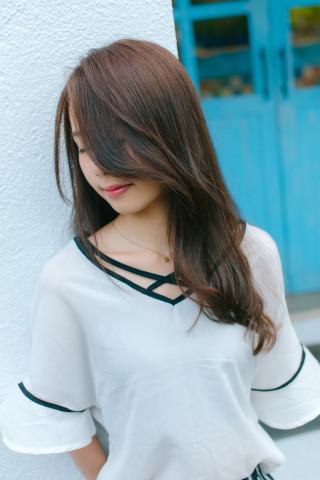 栗棕色挑染卡其色髮色,台中染髮,台中剪髮,台中燙髮推薦