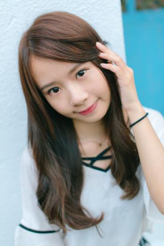 栗棕色挑染卡其色髮色,台中染髮,台中剪髮,台中燙髮推薦